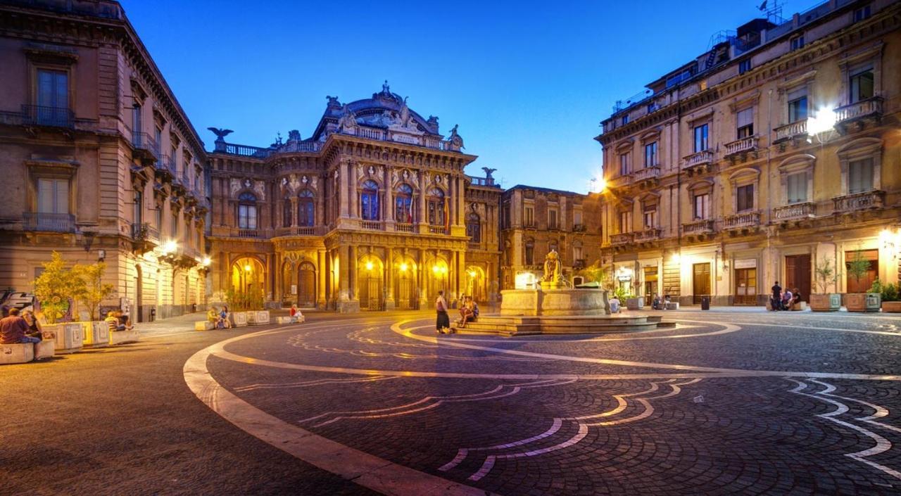 Central Station House Riccardo คาตาเนีย ภายนอก รูปภาพ